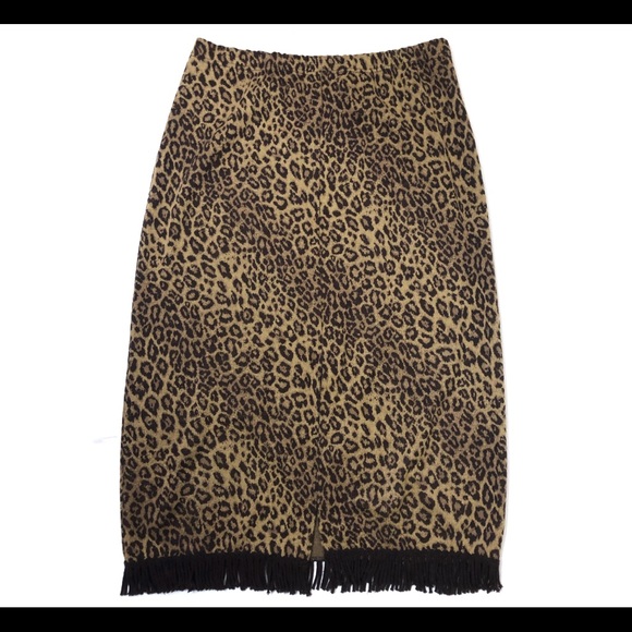 SOLD! LENNIE FOR NINA LEONARD Knit Skirt Leopard - Picture 6 of 6
